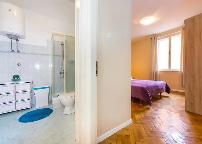 Διαμέρισμα Colona *