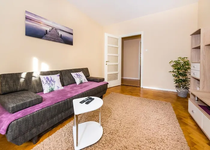 Colona Διαμέρισμα