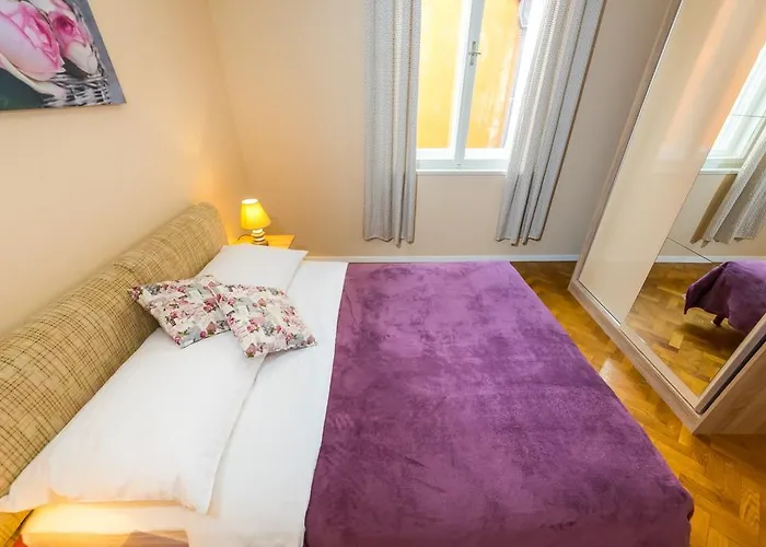 Διαμέρισμα Colona *